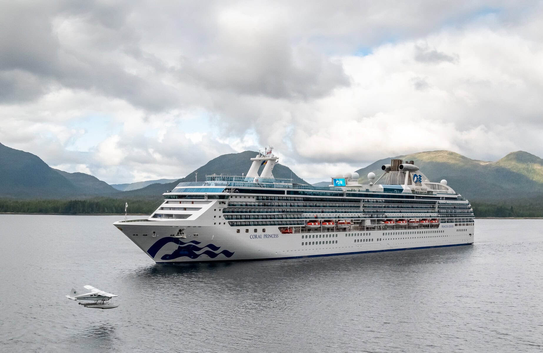 Who Should Cruise Alaska? Perfect for Families, Couples & Friends
